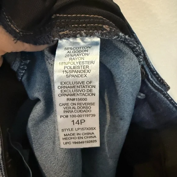 Wit & Wisdom Indigo Denim Pants - Picture 5 of 6